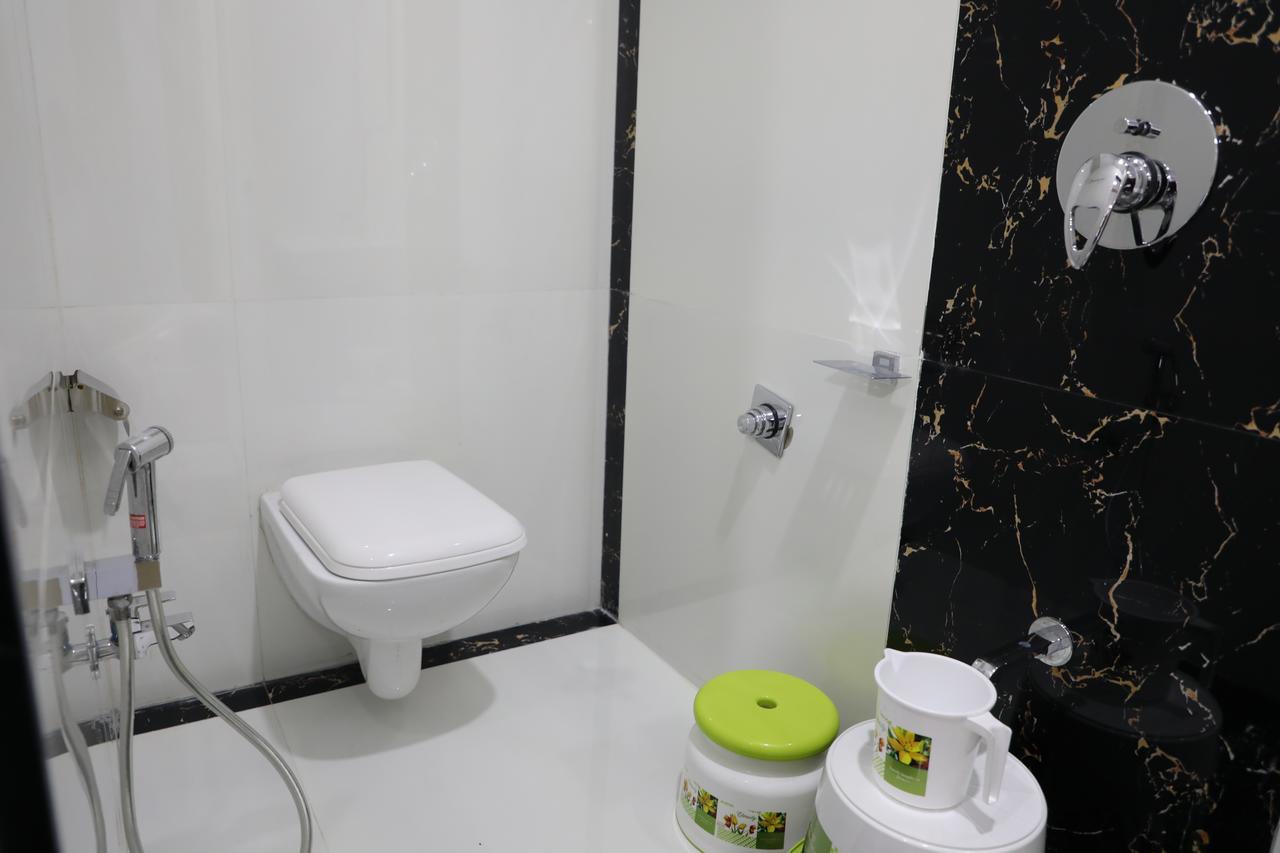 珍珠酒店 纳威孟买 外观 照片